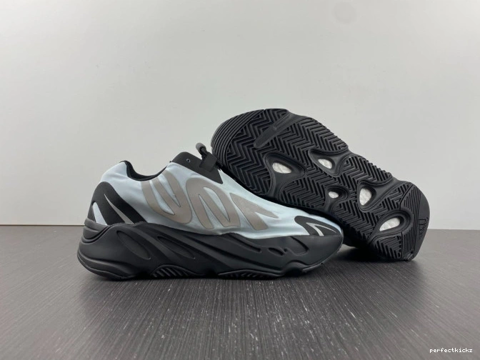 Tint GZ0711 Adidas MNVN Yeezy Boost 700 Blue 0811